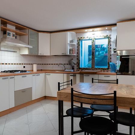 شقة Casa Matilde Piano Terra 100Mq Con Parking E Piscina فيرّارا المظهر الخارجي الصورة